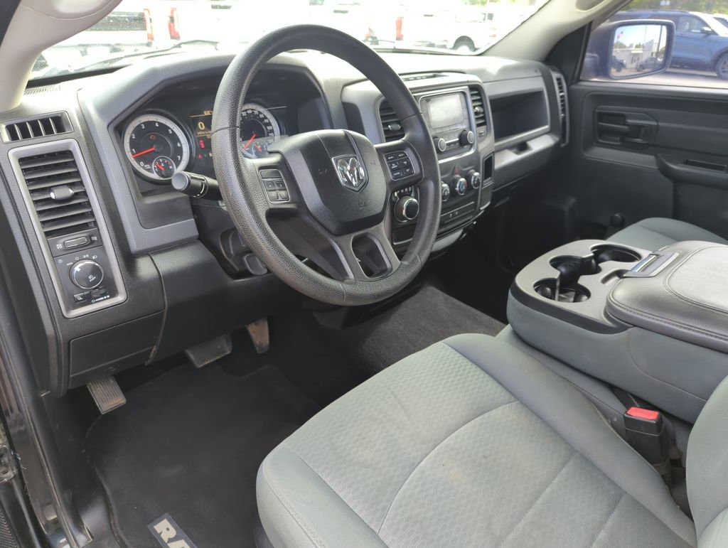 Used 2015 RAM 1500 Express RWD image 11