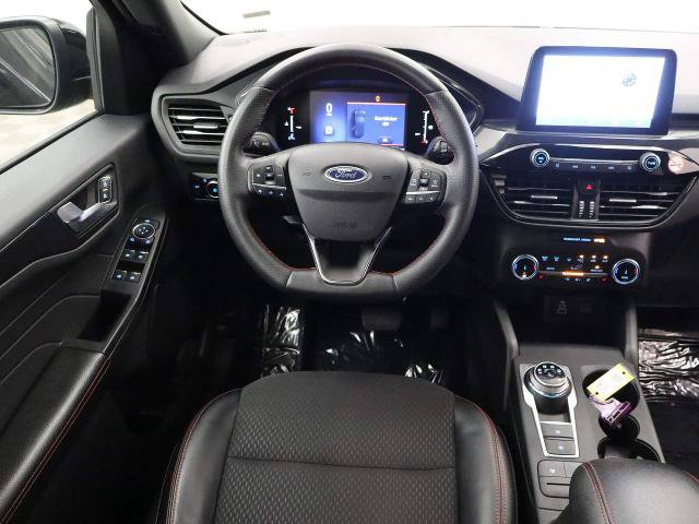 Certified 2025 Ford Escape ST-Line Select AWD/4WD image 35
