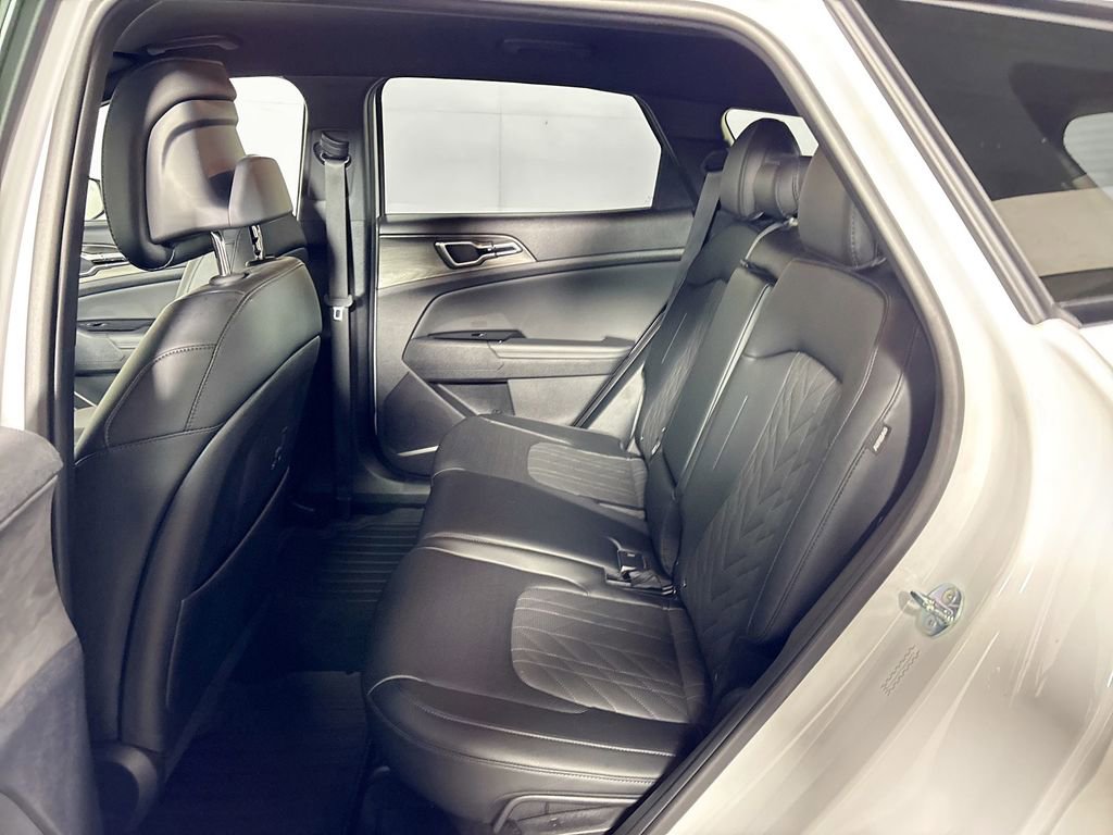 Used 2025 Kia Sportage X-Line image 21