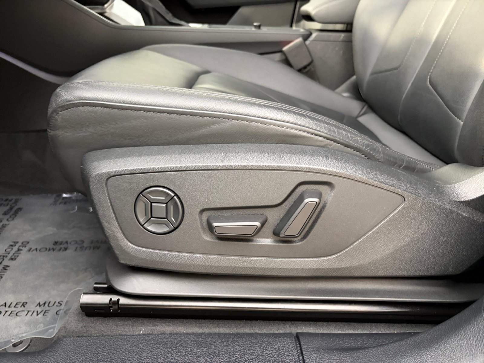 Used 2022 Audi Q3 2.0T Premium w/ Convenience Package AWD/4WD image 23