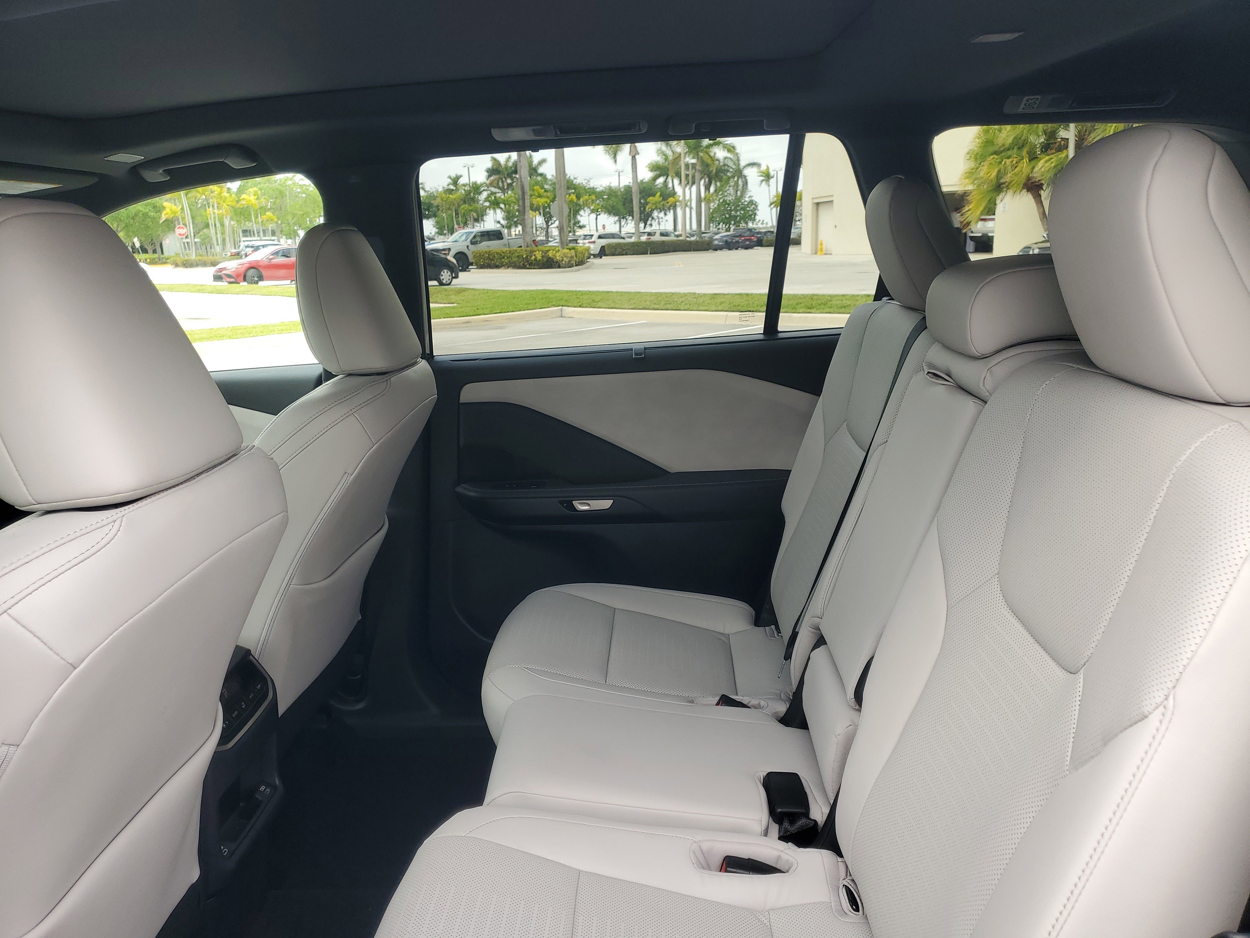 Used 2026 Lexus TX 350 AWD w/ Technology Package image 15