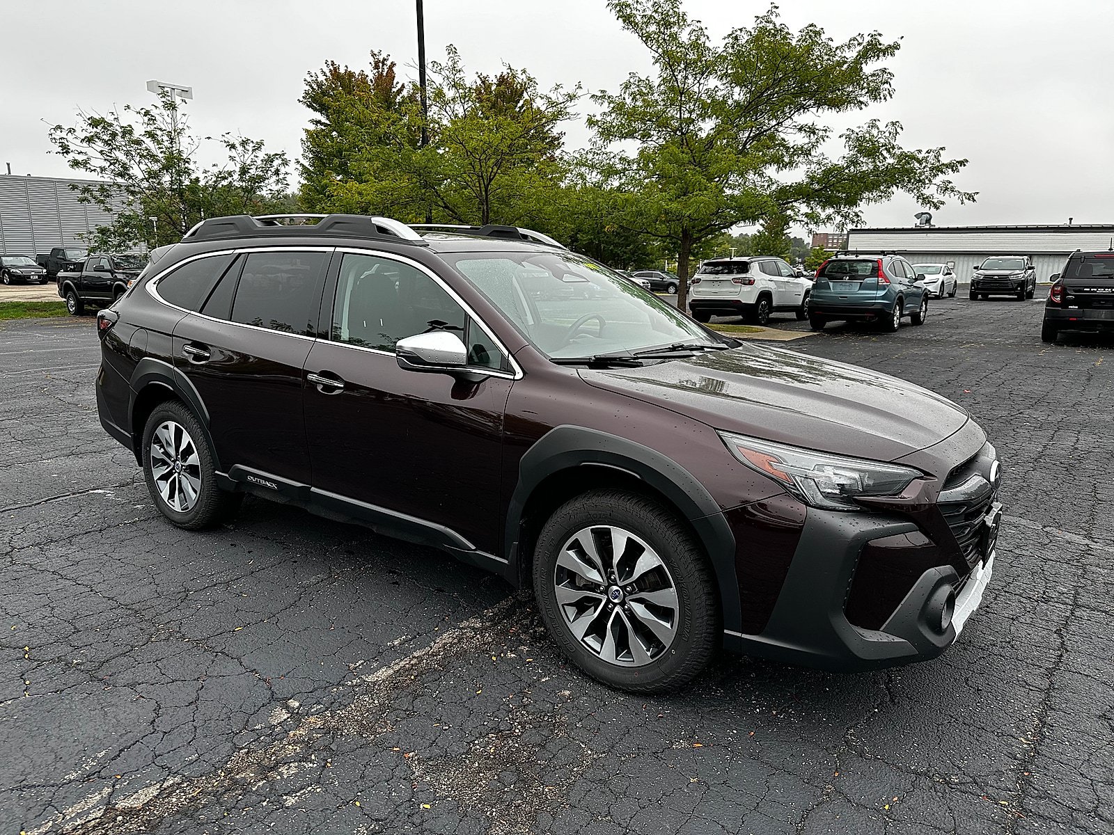 Used 2023 Subaru Outback Touring AWD/4WD image 1