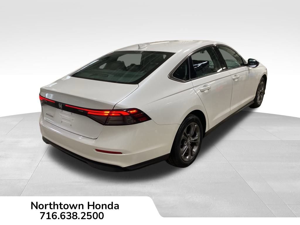 Used 2023 Honda Accord EX image 9