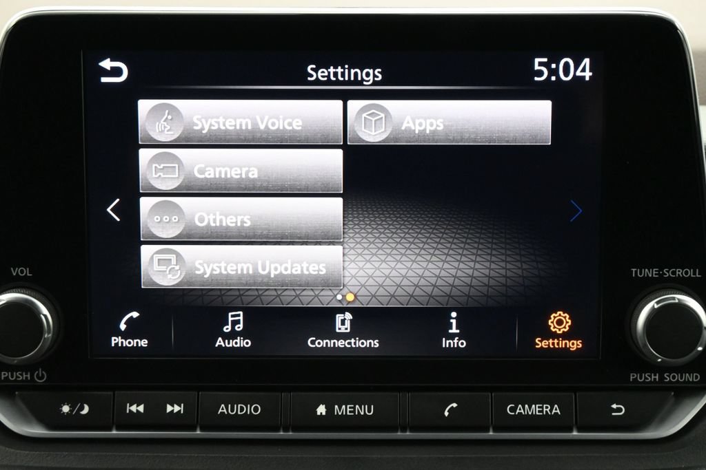 Used 2023 Nissan Rogue SV FWD image 10