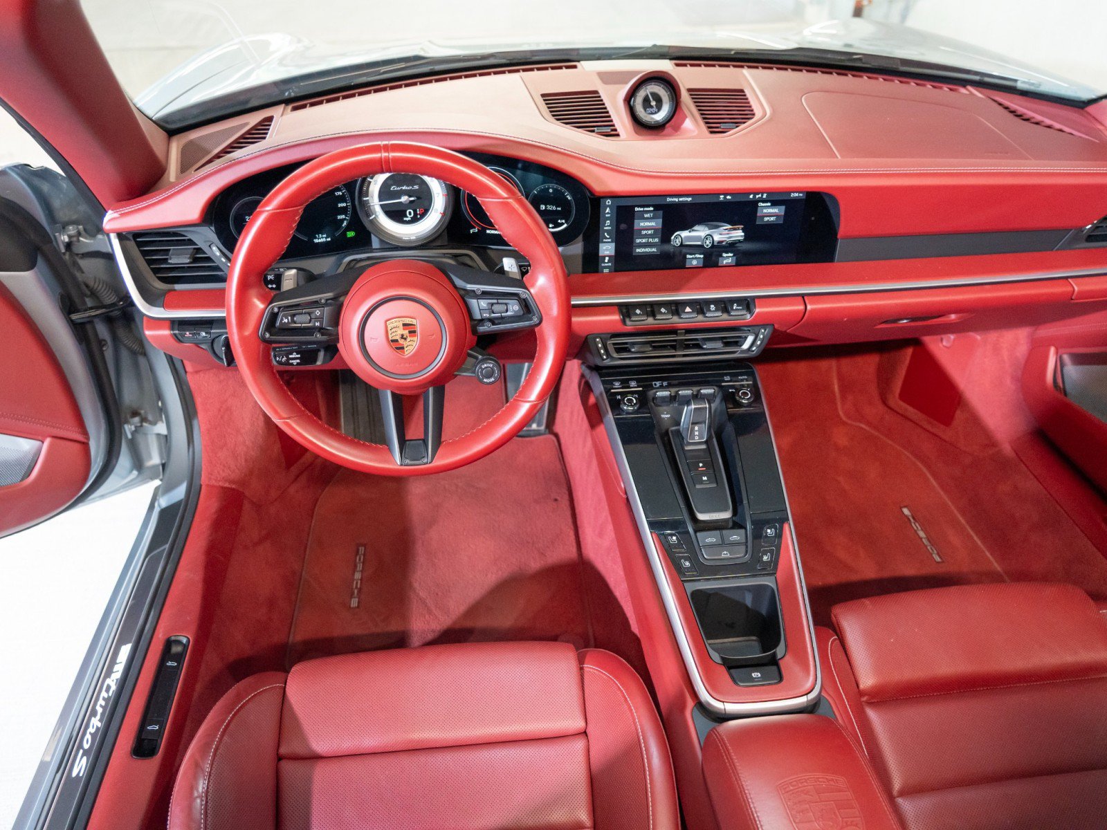 Certified 2021 Porsche 911 Turbo S AWD/4WD image 25