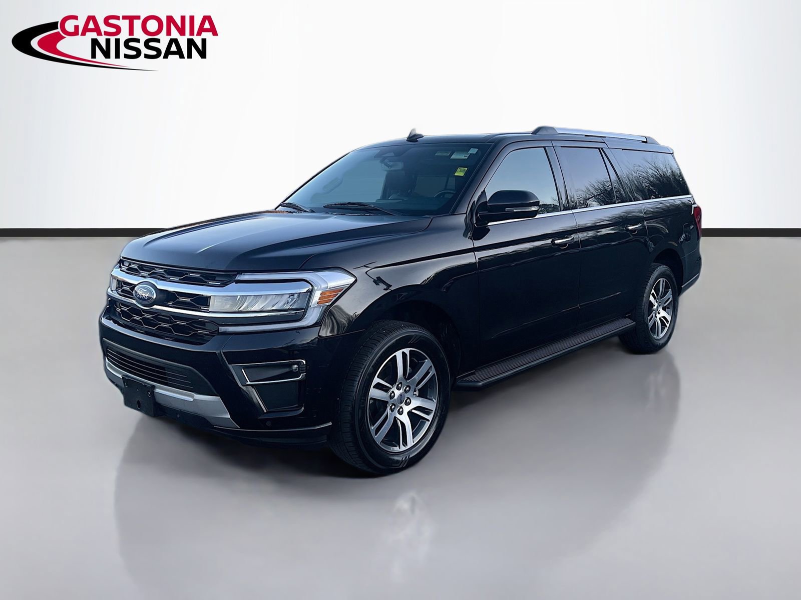 Used 2024 Ford Expedition Max Limited image 3