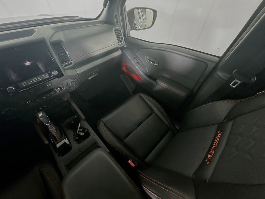 Used 2024 Nissan Frontier PRO-4X w/ Pro Premium Package image 11