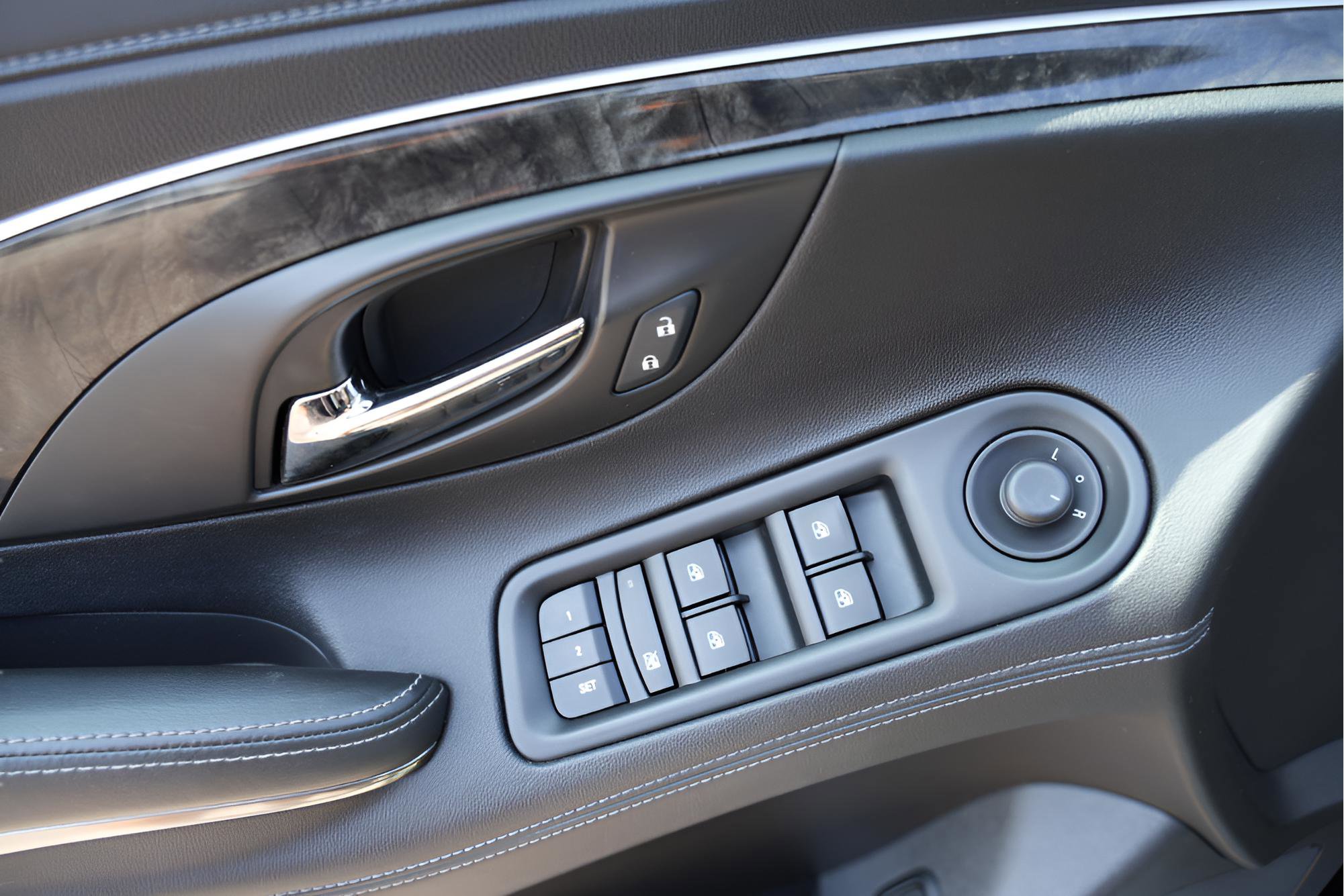 Used 2016 Buick LaCrosse Leather w/ Experience Buick Package image 19