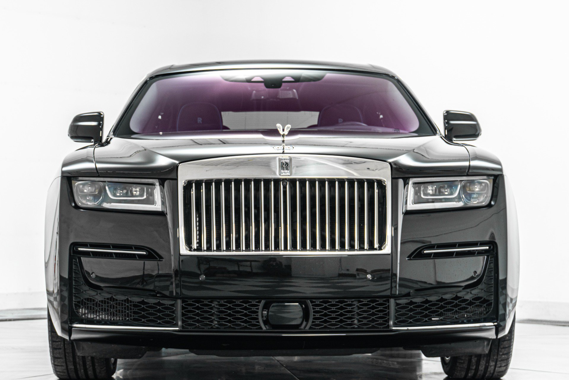 Used 2022 Rolls-Royce Ghost w/ Ghost Package AWD/4WD image 4