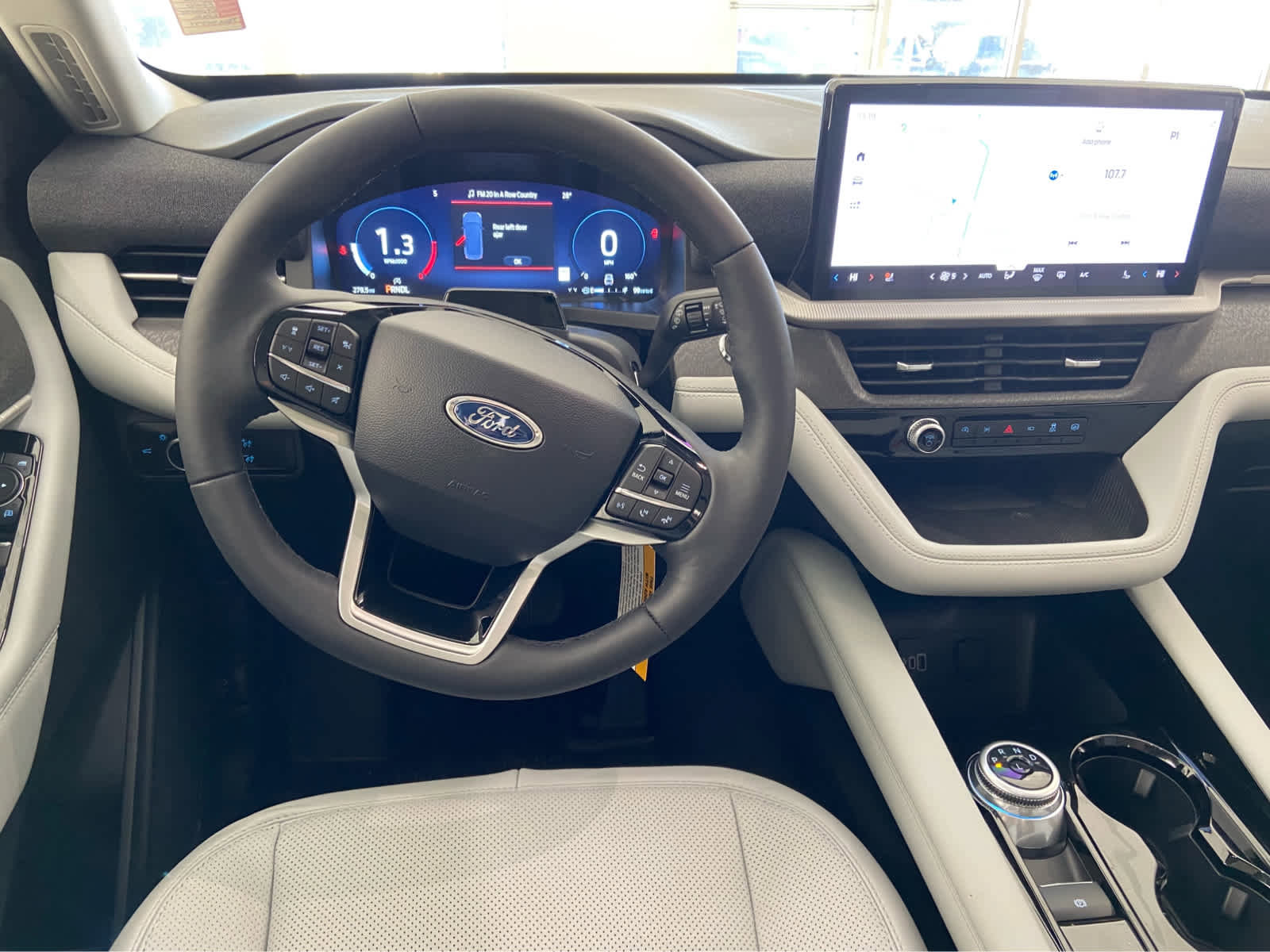 New 2026 Ford Explorer Platinum w/ LUX Leather Package image 21