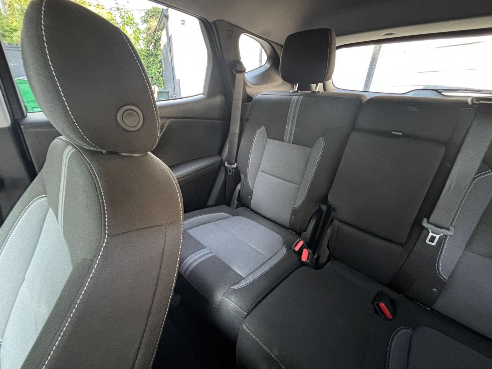 Used 2026 Chevrolet Blazer LT FWD image 34