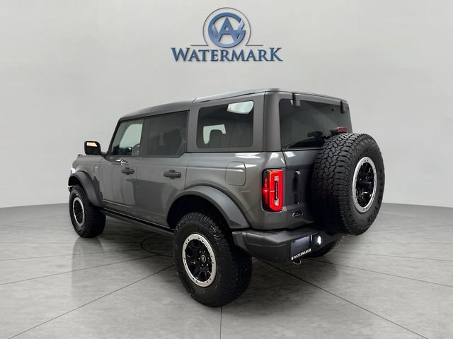 New 2025 Ford Bronco Badlands w/ Sasquatch Package AWD/4WD image 3