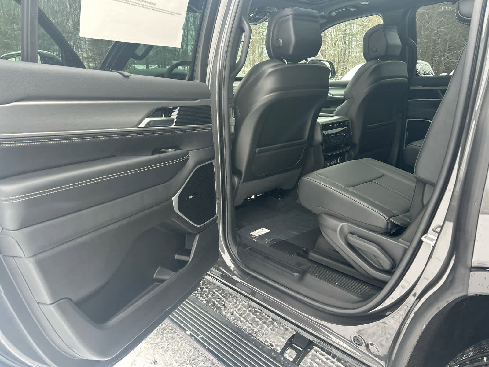 New 2026 Jeep Grand Wagoneer Limited image 32