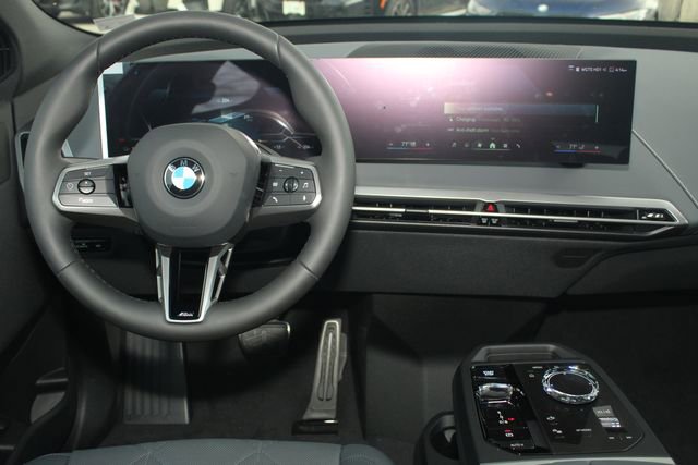 New 2026 BMW iX xDrive60 w/ M Sport Package image 17