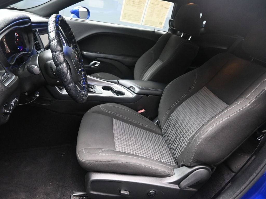 Used 2021 Dodge Challenger SXT w/ Blacktop Package image 18