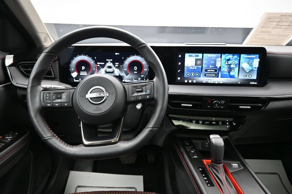 Used 2026 Nissan Kicks SR w/ SR Premium Package AWD/4WD image 15