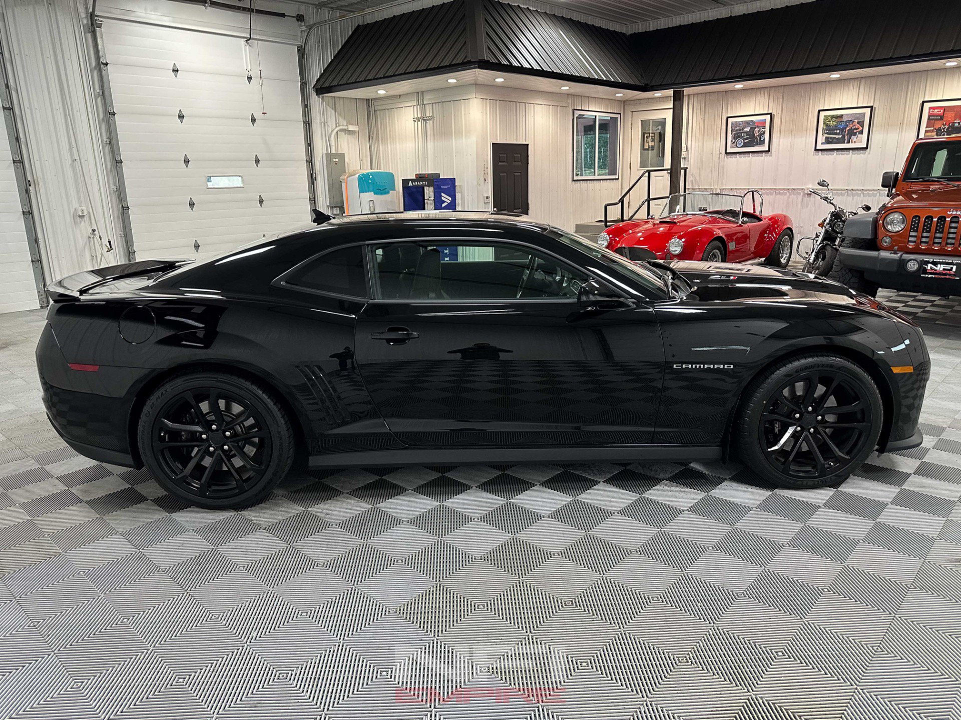 Used 2012 Chevrolet Camaro ZL1 RWD image 7