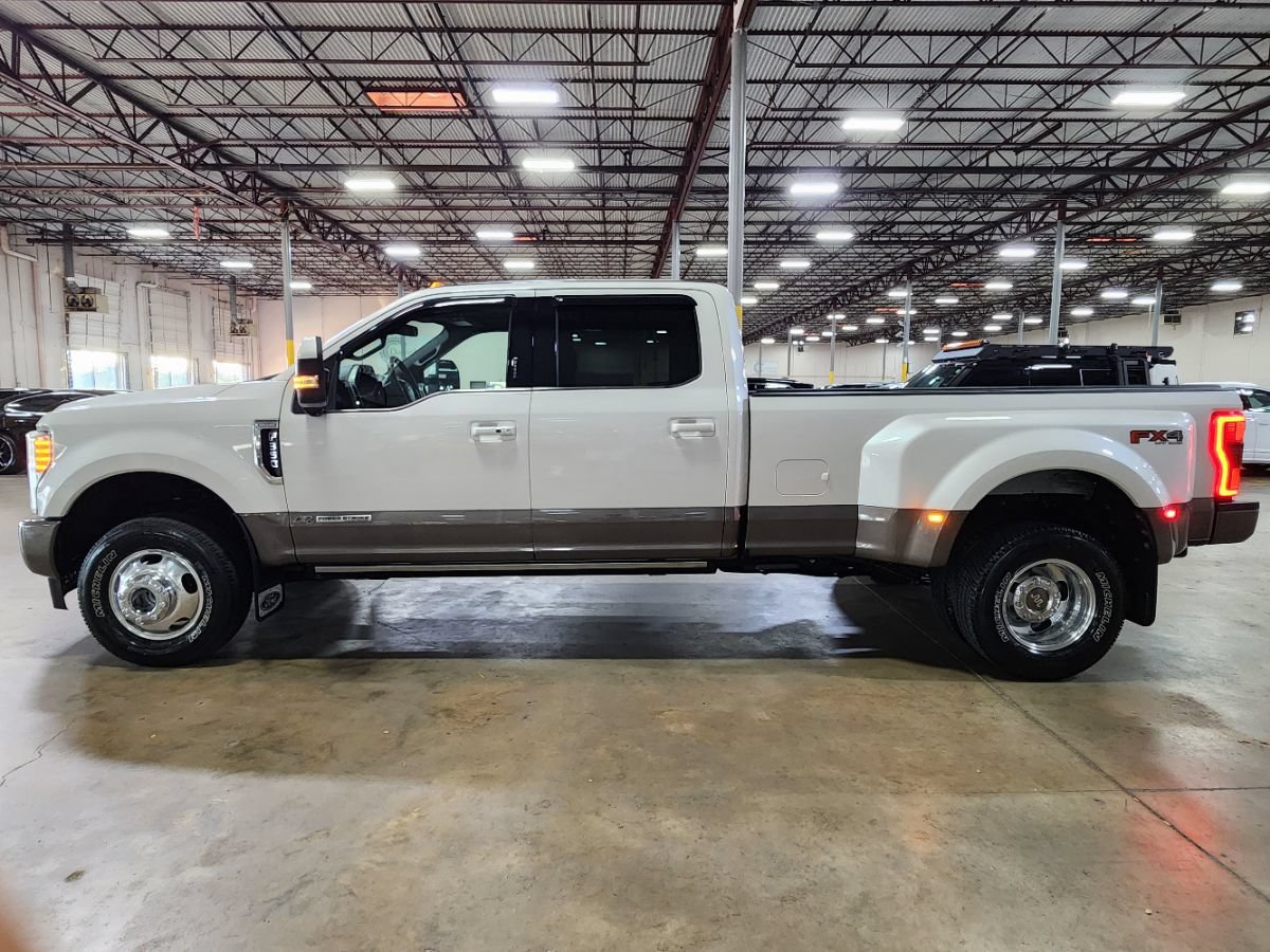 Used 2019 Ford F350 King Ranch w/ King Ranch Ultimate Package AWD/4WD image 7