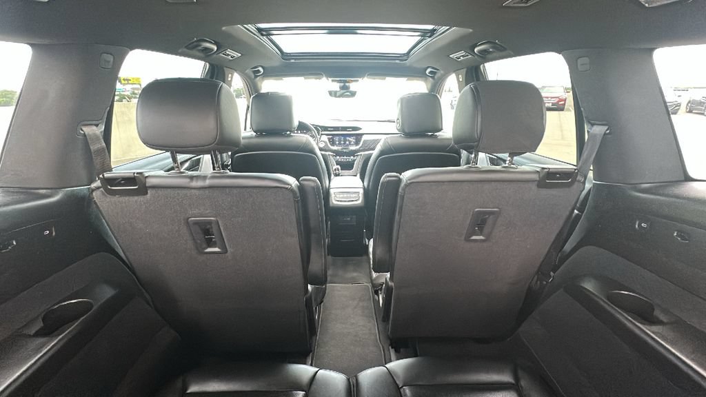 Used 2024 Cadillac XT6 Premium Luxury w/ Technology Package FWD image 35
