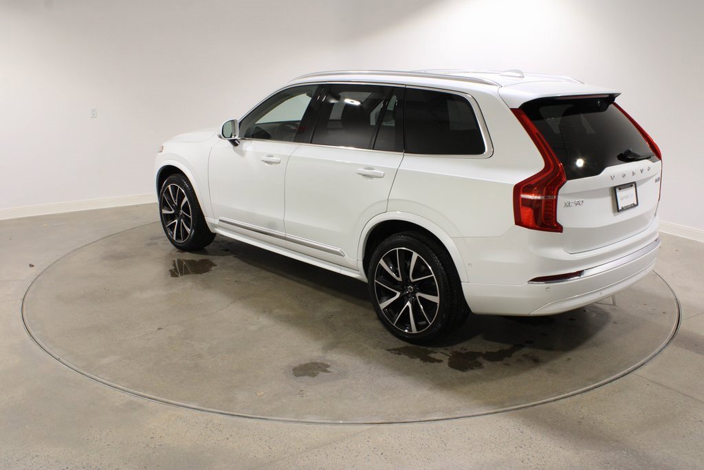 Used 2024 Volvo XC90 B6 Plus w/ Protection Package image 3