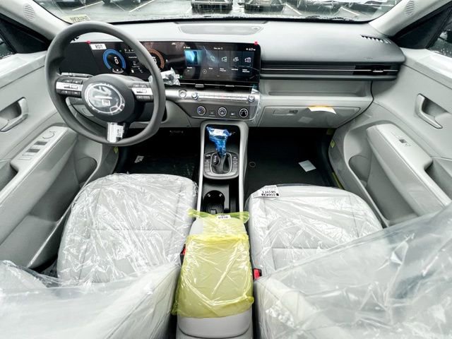 New 2026 Hyundai Kona SE image 11