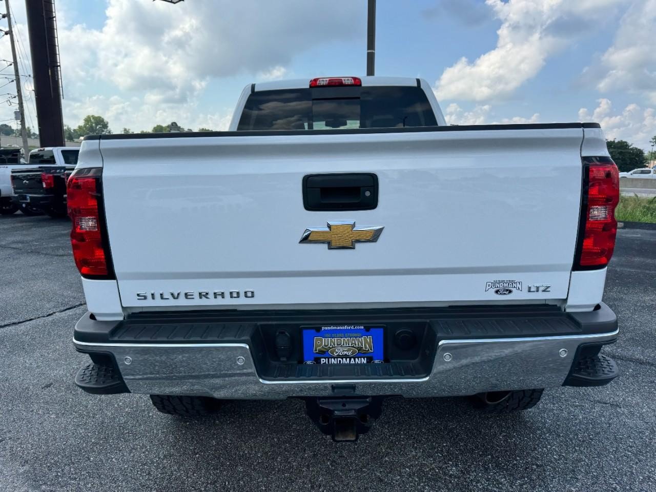 Used 2019 Chevrolet Silverado 2500 LTZ w/ Duramax Plus Package AWD/4WD image 4