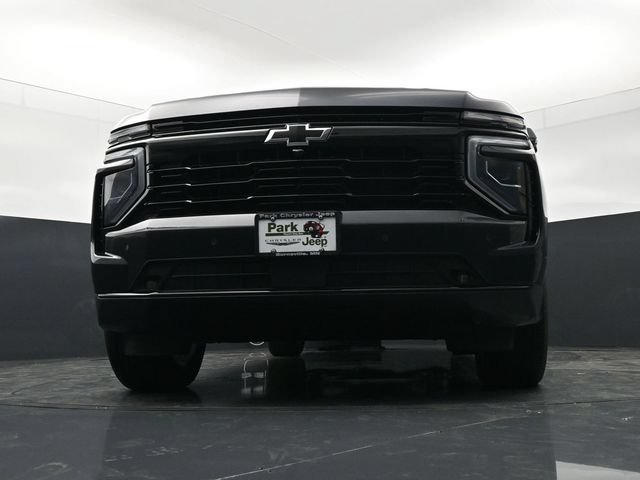 Used 2026 Chevrolet Suburban RST w/ Comfort Package AWD/4WD image 19