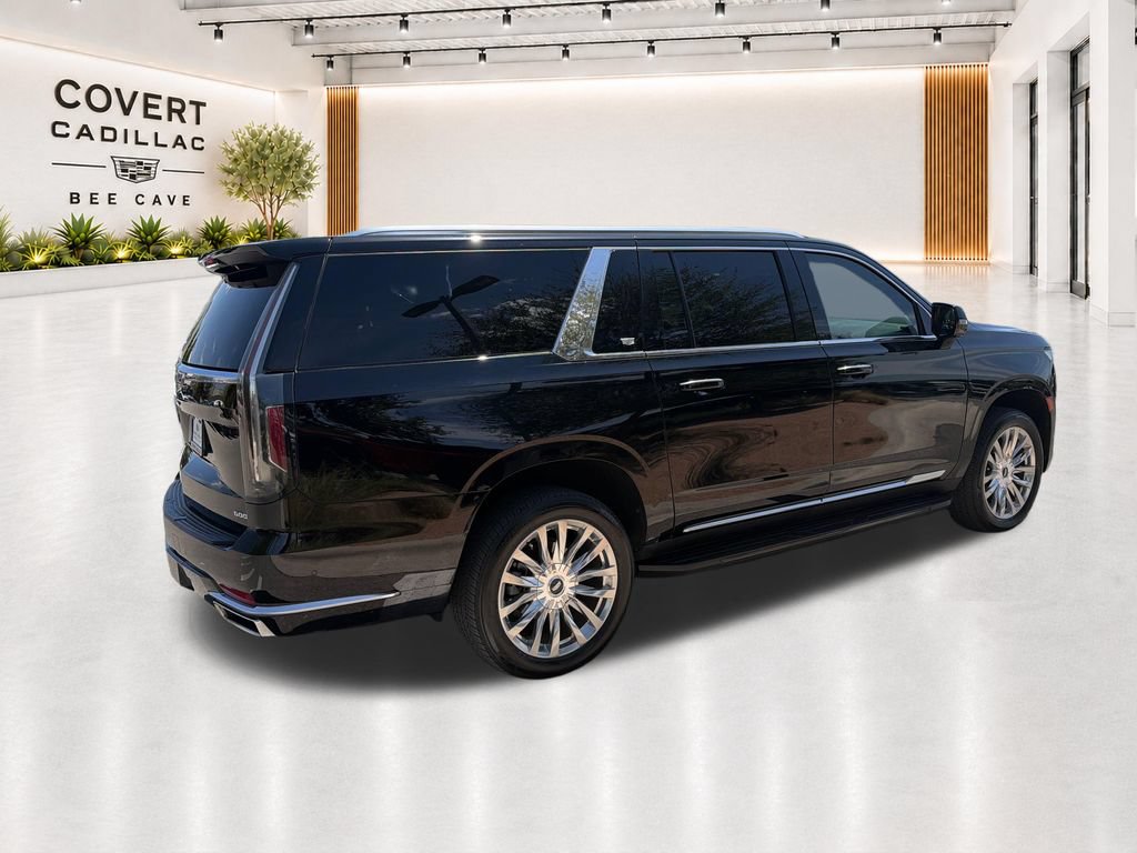 Used 2022 Cadillac Escalade ESV Premium Luxury AWD/4WD image 10