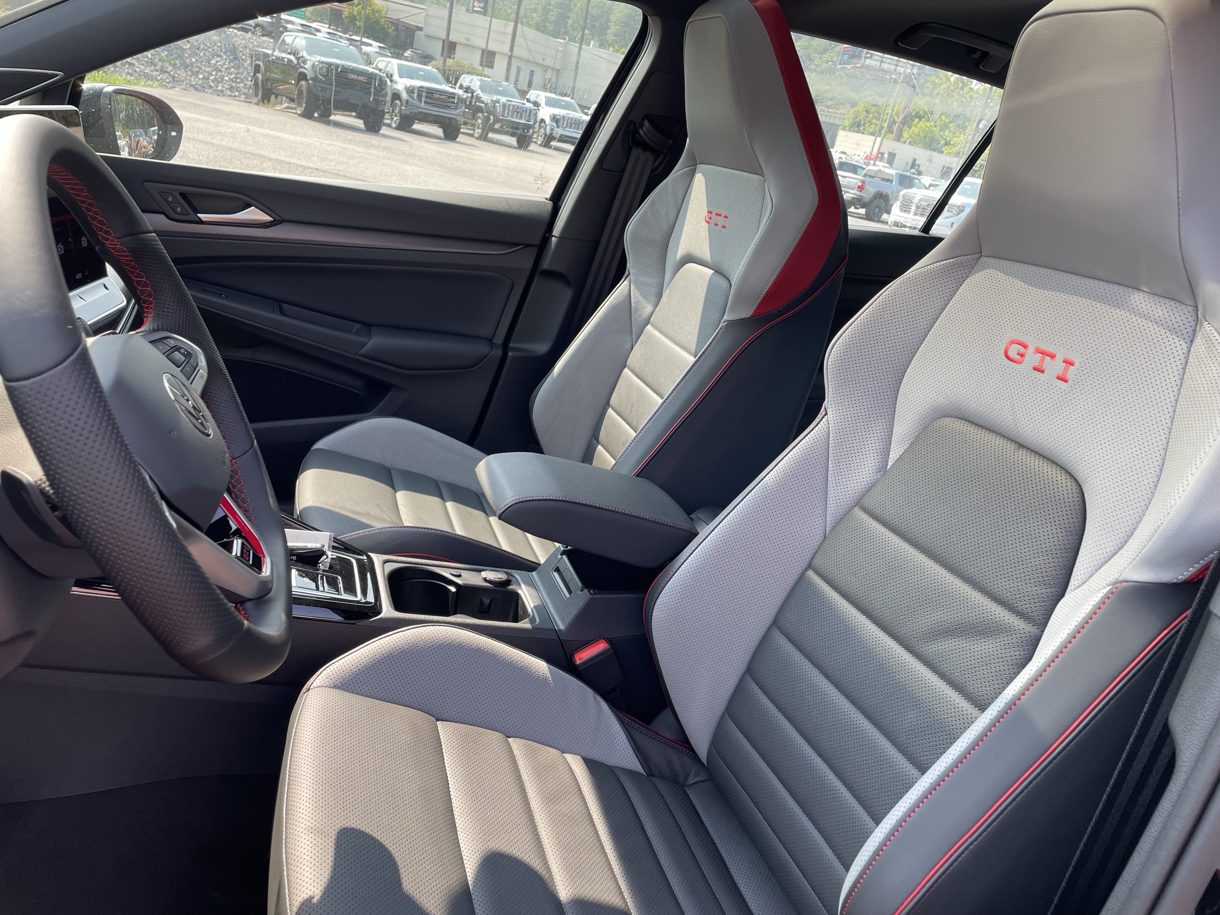 New 2026 Volkswagen GTI SE FWD image 14