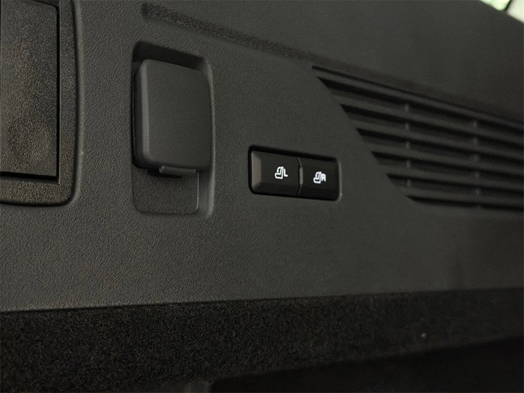 New 2026 Lincoln Nautilus Premier w/ Equipment Group 102A image 10