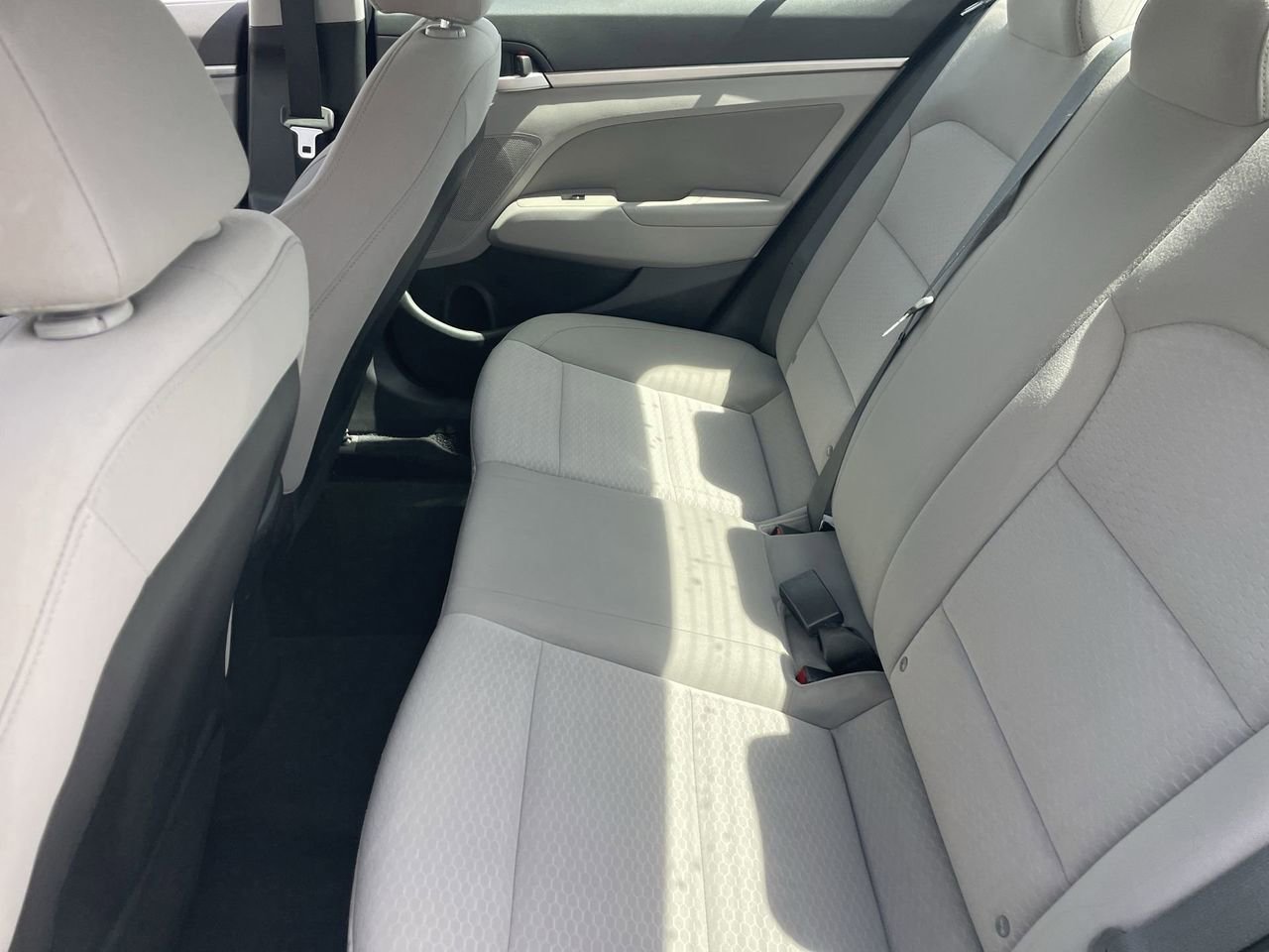 Used 2020 Hyundai Elantra SEL FWD image 16