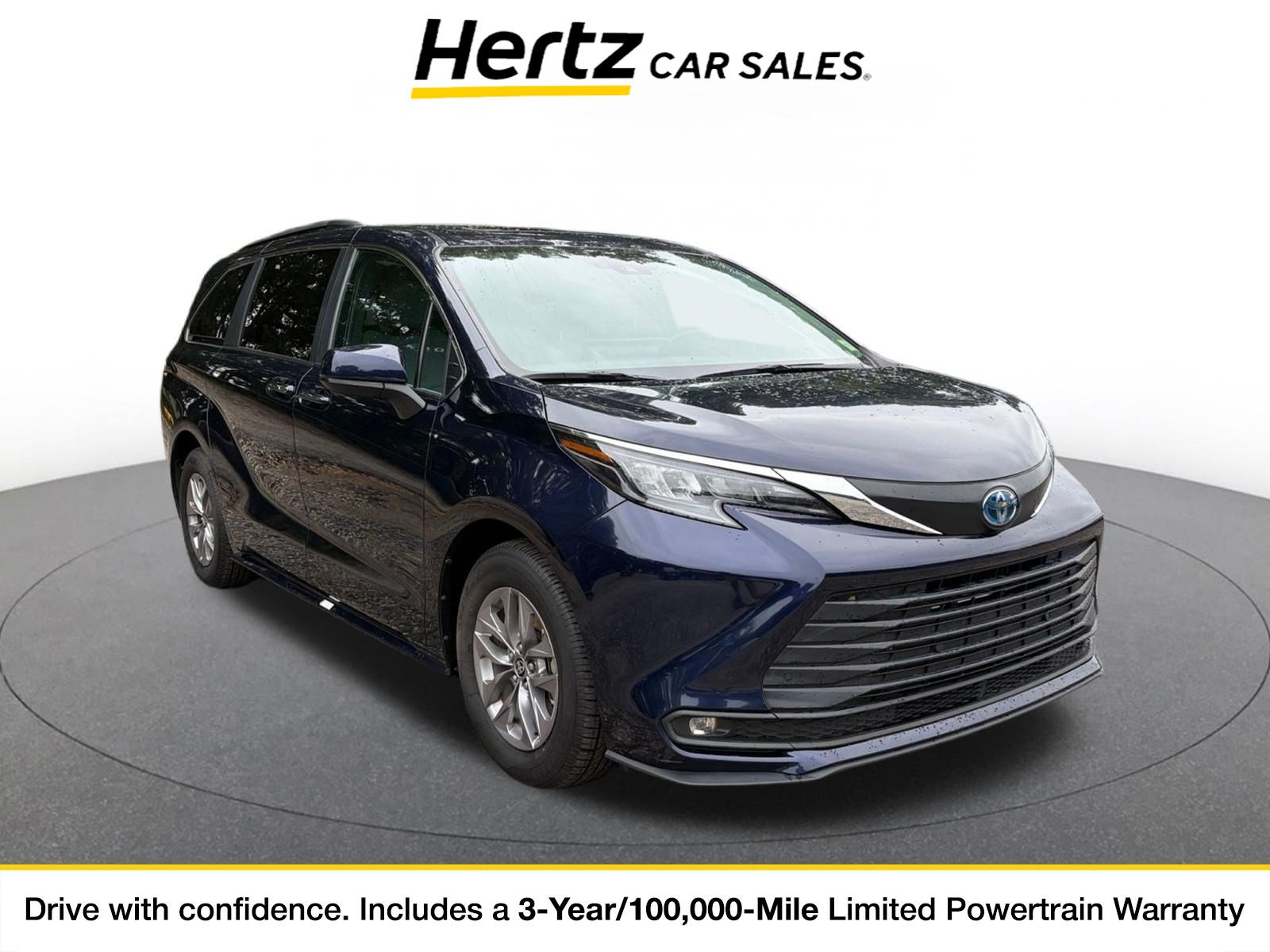 Used 2025 Toyota Sienna XLE