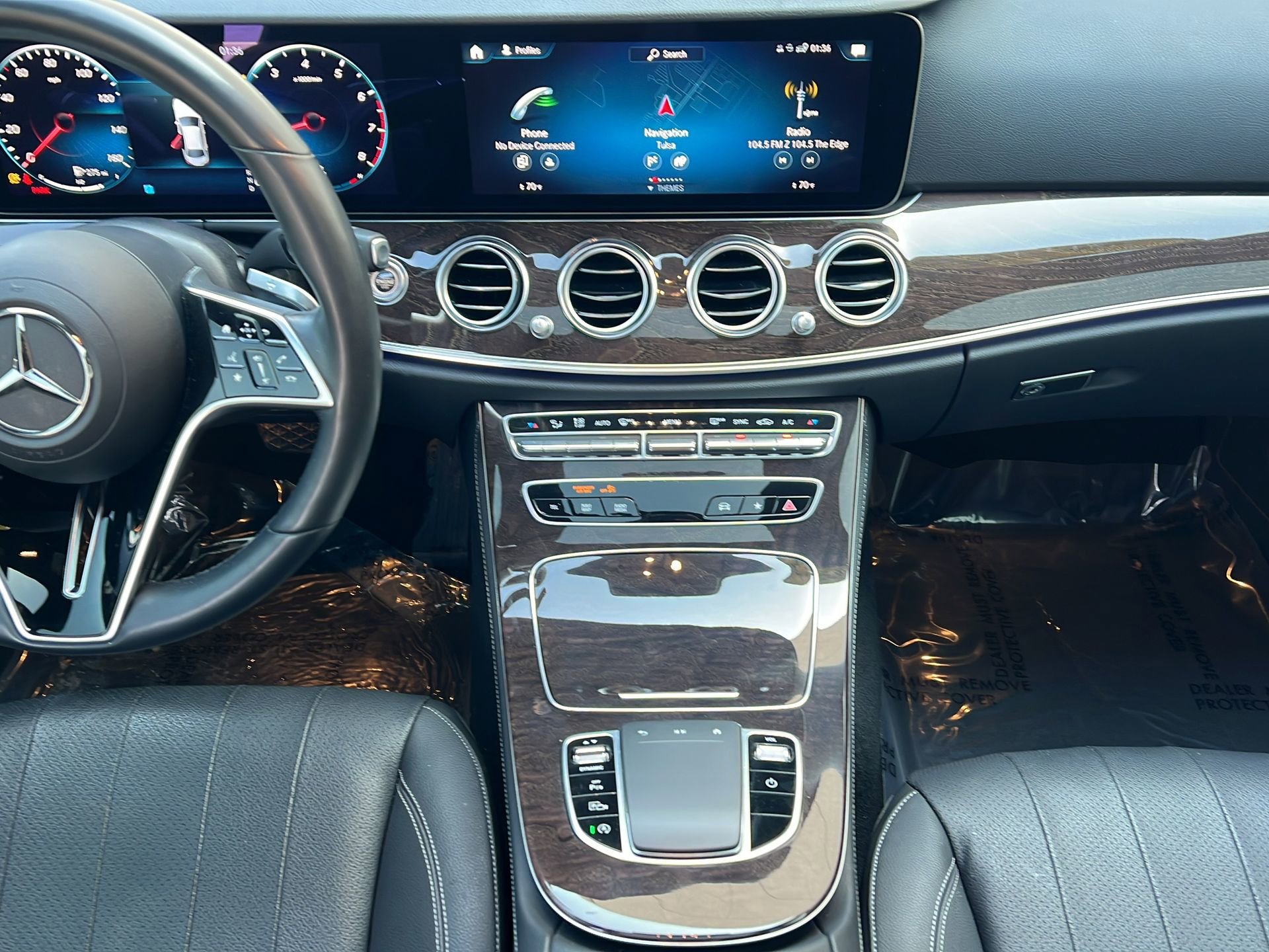 Used 2023 Mercedes-Benz E 350 4MATIC Sedan image 12