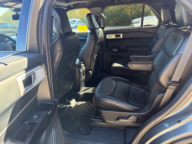Certified 2024 Ford Explorer ST w/ Technology Package AWD/4WD image 13