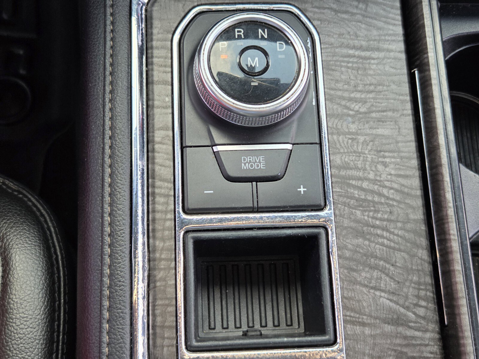 Used 2021 Ford Expedition Limited image 20