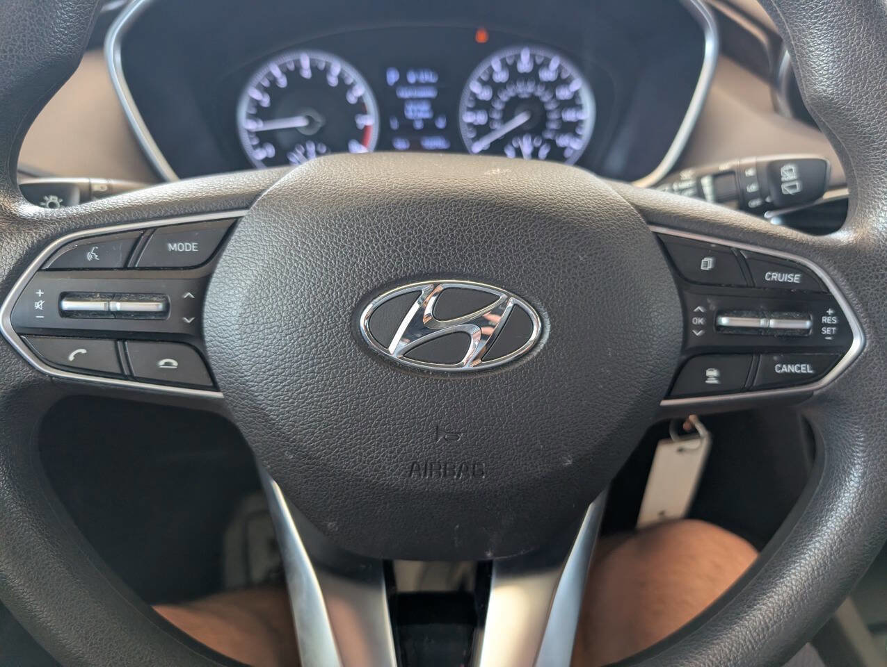 Used 2019 Hyundai Santa Fe SE AWD/4WD image 19