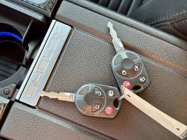 Used 2010 Ford Mustang Shelby GT500 image 27