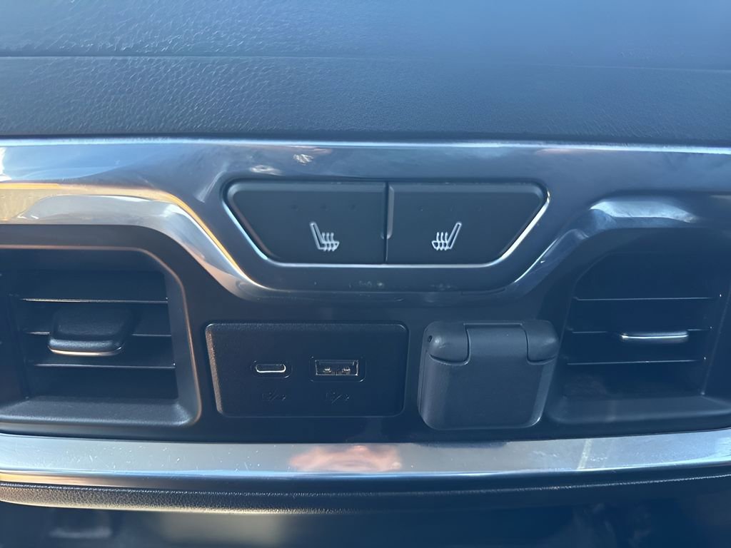 Used 2023 GMC Sierra 2500 Denali w/ Denali Ultimate Package image 14