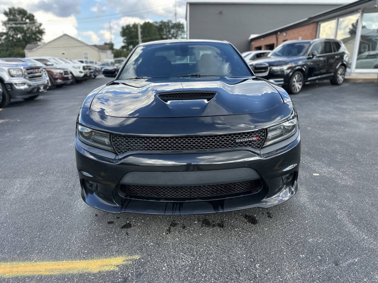Used 2019 Dodge Charger GT RWD image 2