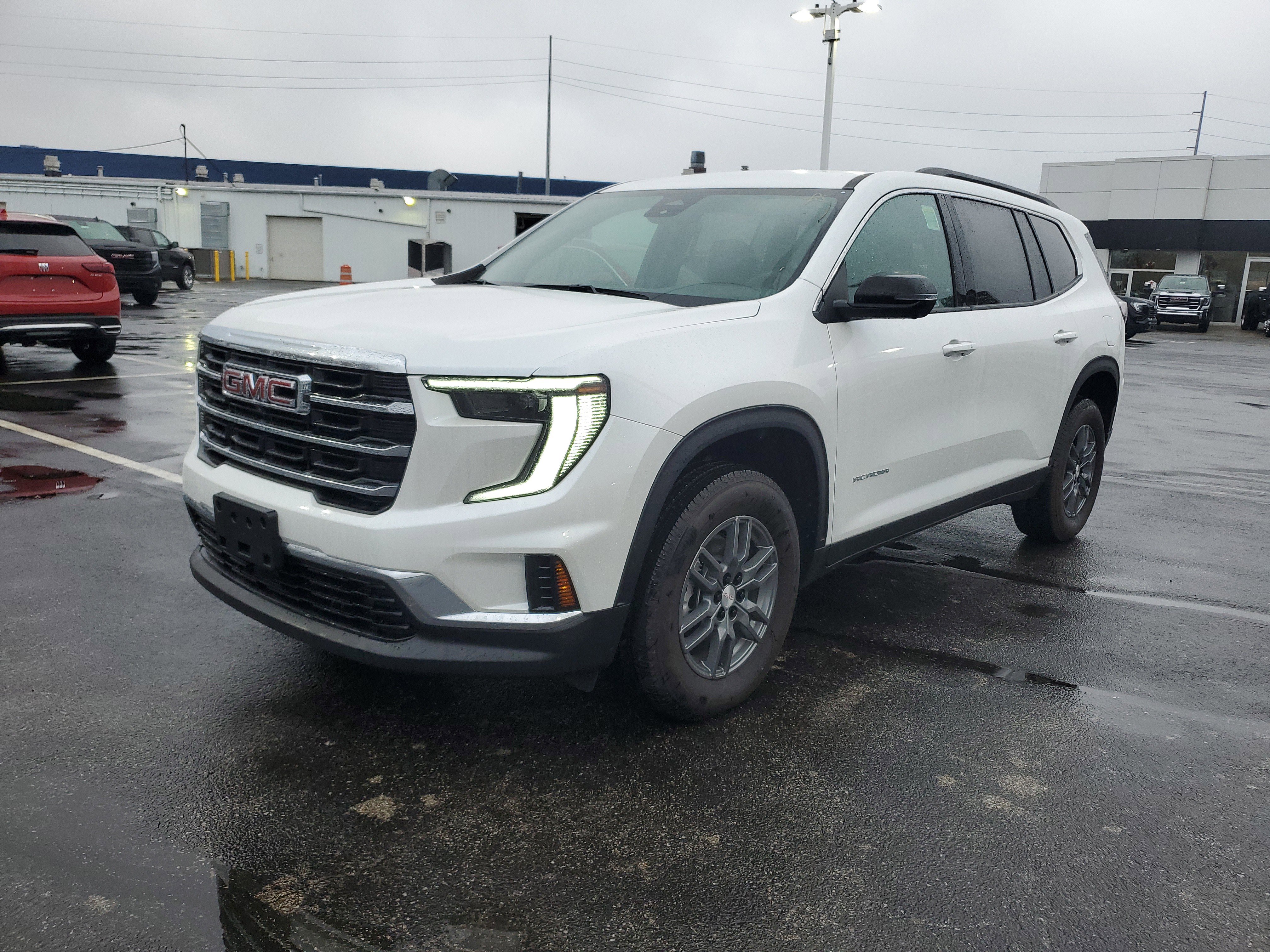 New 2025 GMC Acadia Elevation image 9