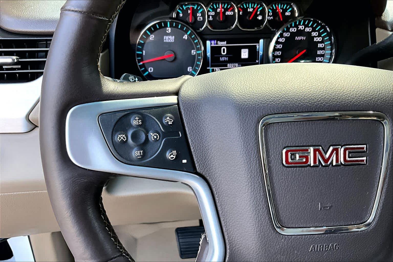 Used 2017 GMC Yukon SLT RWD image 23