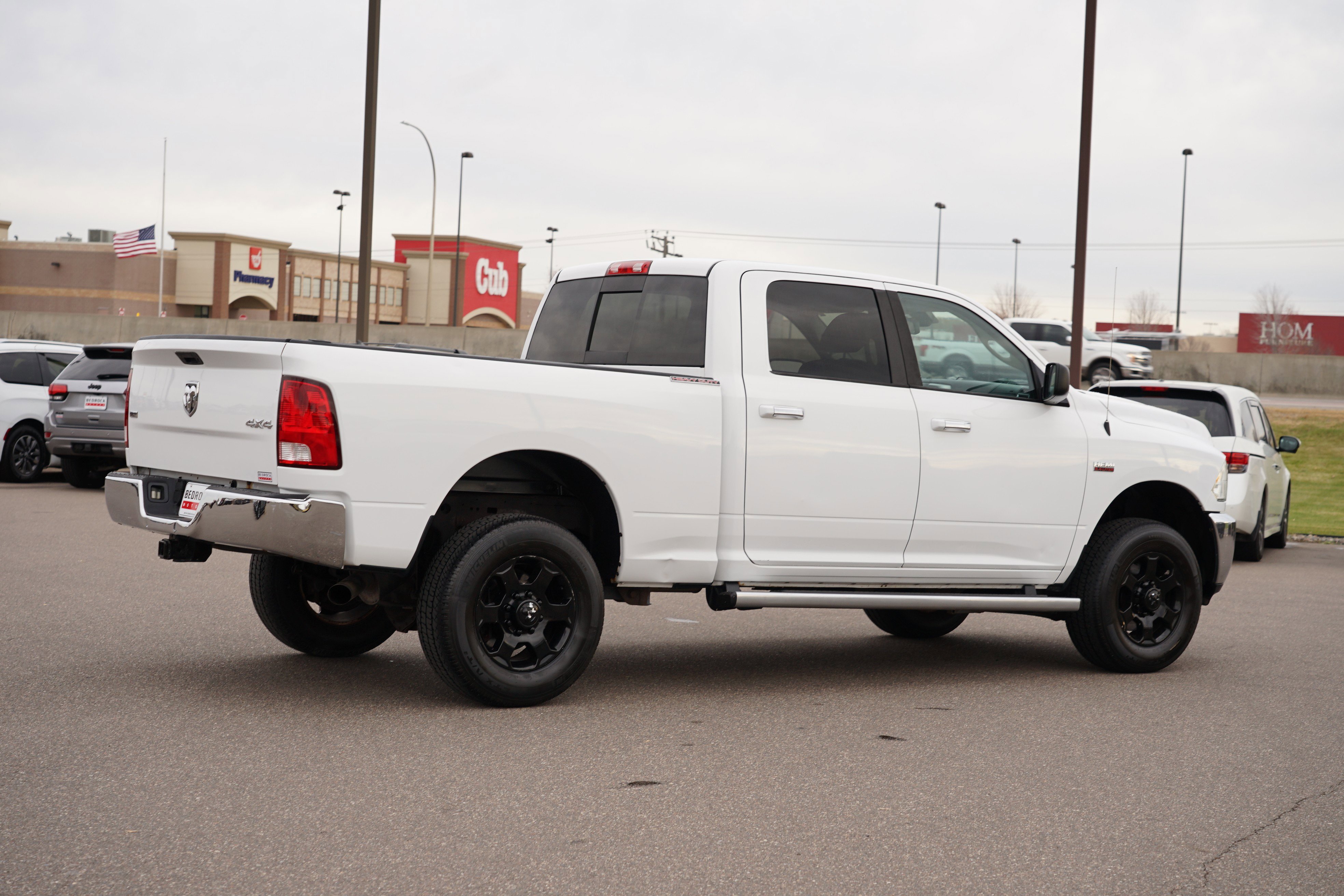 Used 2016 RAM 2500 SLT w/ Protection Group image 3