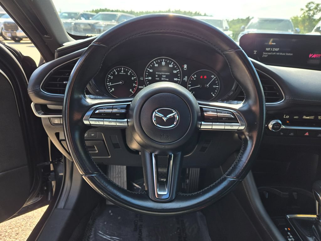Used 2023 MAZDA MAZDA3 s FWD image 19