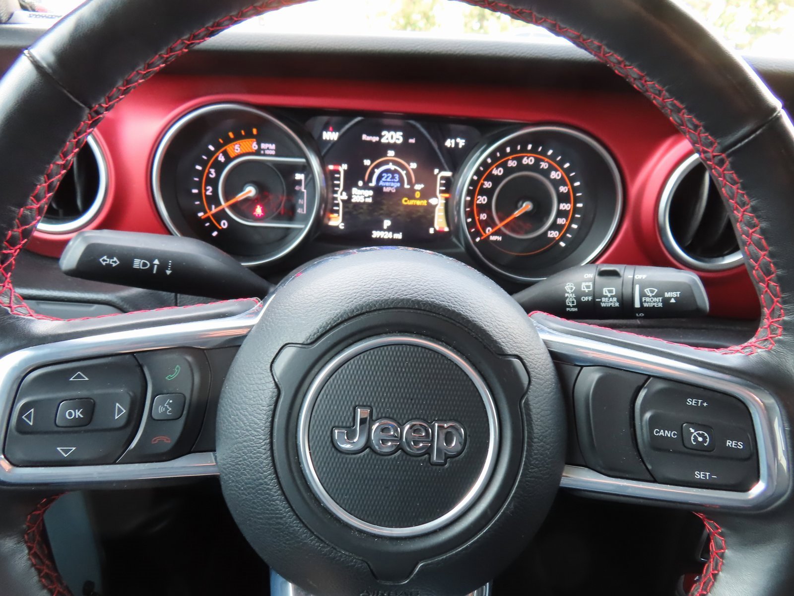 Used 2023 Jeep Wrangler Rubicon w/ Cold Weather Group image 20