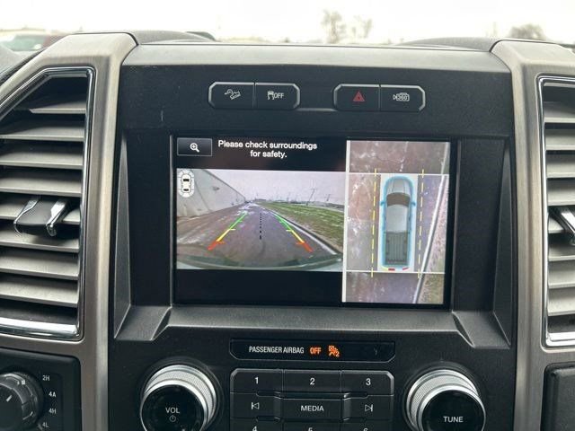 Used 2015 Ford F150 Platinum w/ Equipment Group 701A Luxury image 25