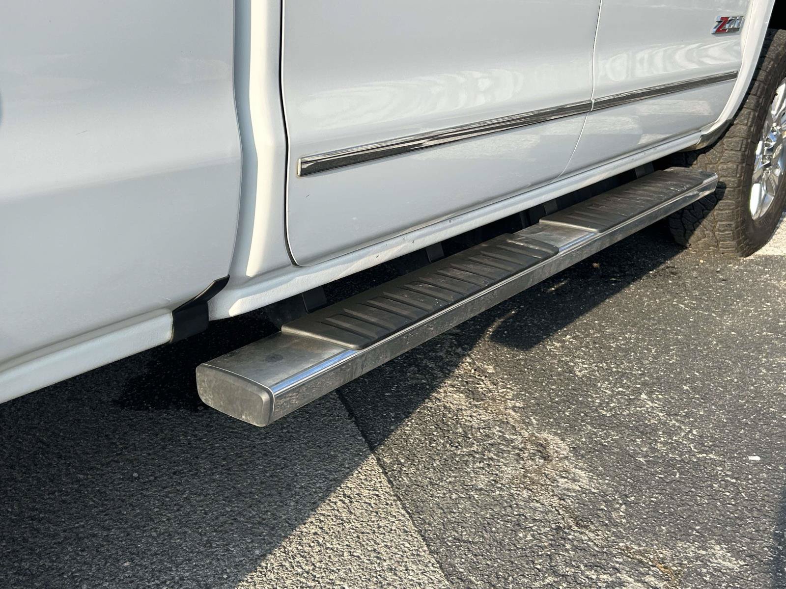 Used 2019 Chevrolet Silverado 2500 LTZ w/ Duramax Plus Package AWD/4WD image 12