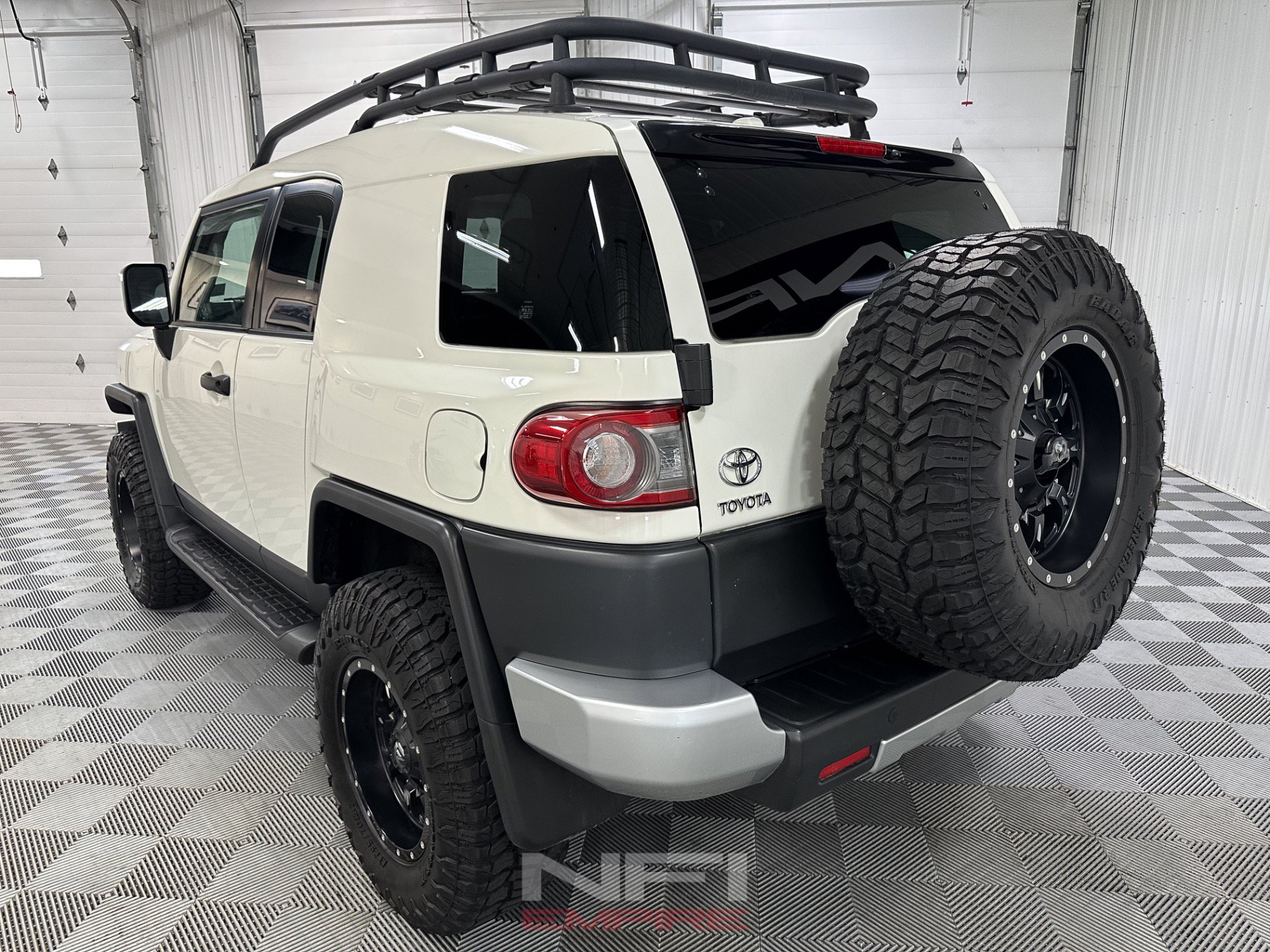Used 2013 Toyota FJ Cruiser 4WD w/ Upgrade Pkg image 10