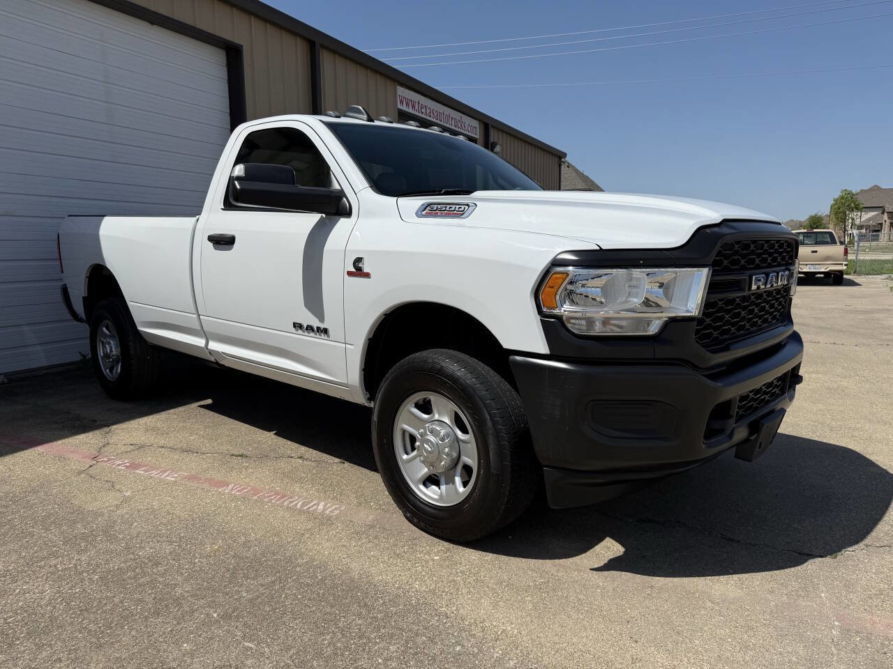Used 2022 RAM 3500 Tradesman image 3