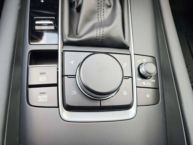 New 2026 MAZDA MAZDA3 s FWD image 22