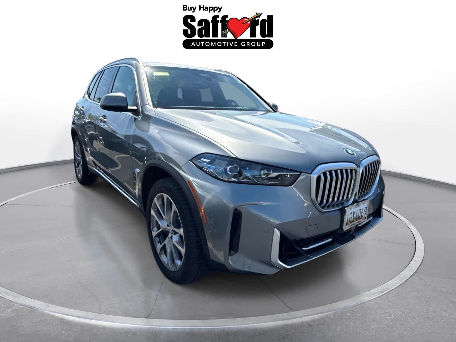 Used 2026 BMW X5 xDrive40i w/ Premium Package AWD/4WD image 4